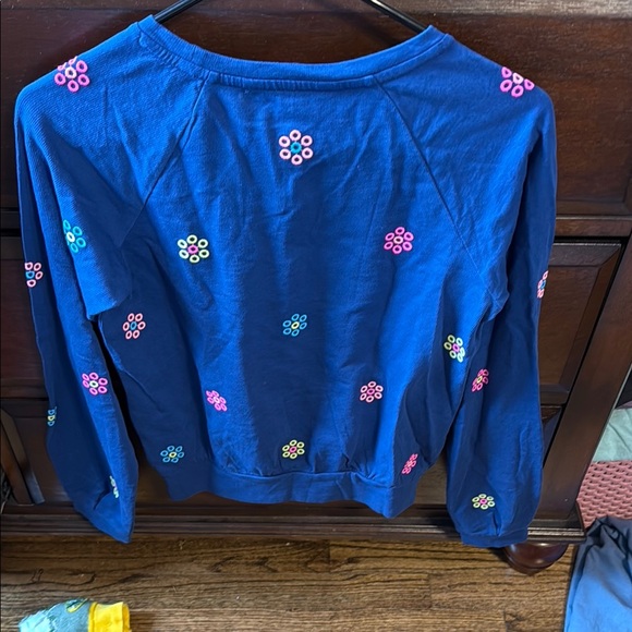 Lilly Pulitzer Sweatshirt - Picture 4 of 4